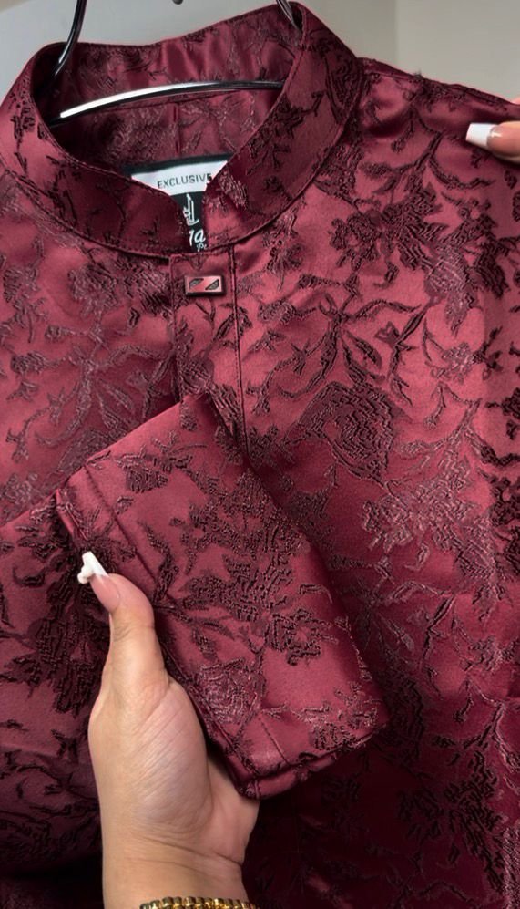 Kashmeeri luxary katan wedding special #BP862 maroon - Image 4